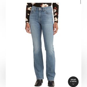 *BRAND NEW WITH TAGS* Levi's® Women's Casual Classic Mid Rise Bootcut Jeans